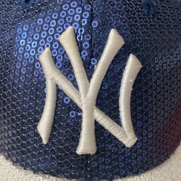 Yankees Victoria’s Secret PINK Sequin Cap Baller Hat 🧢 New York - Picture 7 of 11